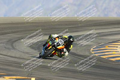 media/Nov-16-2024-CVMA (Sat) [[0e4bb1f32f]]/Race 8-Supersport Middleweight/